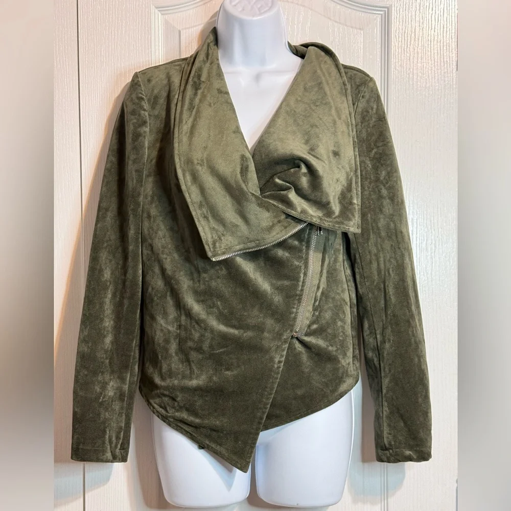 Lulus Wild at Heart Olive Green Vegan Suede Moto Jacket 🫒✨ - Picture 4 of 8